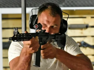 Střelecké balíčky pro solo snipery i rodinné komando či armádu kamarádů: až 8 zbraní a 133 nábojů