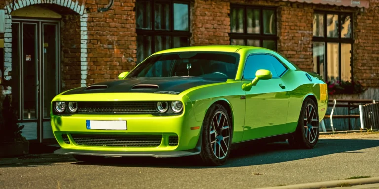 Dodge Challenger 5.7 hemi: spolujízda, řízení i pronájem až na 24 hod.