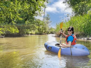 Plavba na packraftu skrz CHKO Litovelské Pomoraví: 3 hod. a 8 km pod dohledem instruktora