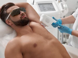 Laserová epilace nejrůznějších částí těla: krk, záda, ruce, nohy, hruď, břicho i intimní partie či bikini