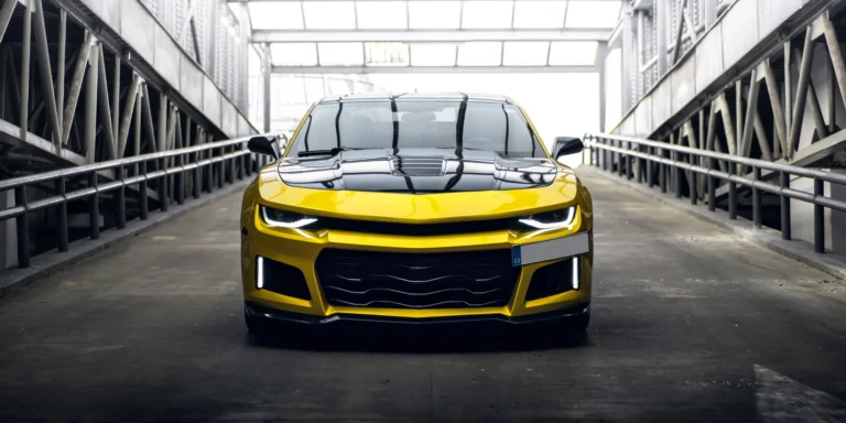 Brutální žihadlo Chevrolet Camaro SS: pronájem na 3 hodiny i celý den