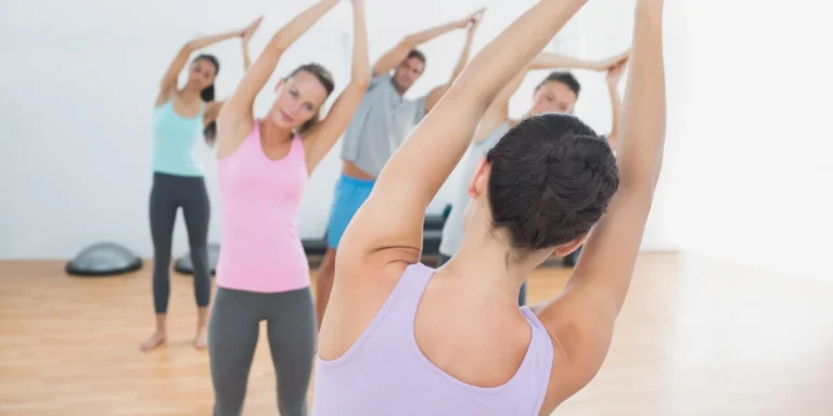 Zpevněné tělo i lepší spánek: 1 až 5 skupinových lekcí pilates na 45 minut