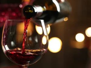 Vouchery až na 1 500 Kč na cokoliv do vinárny a kavárny na Vinohradech