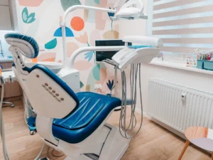 Dentální hygiena bez obav: kompletní péče včetně airflow pro dospělé i děti
