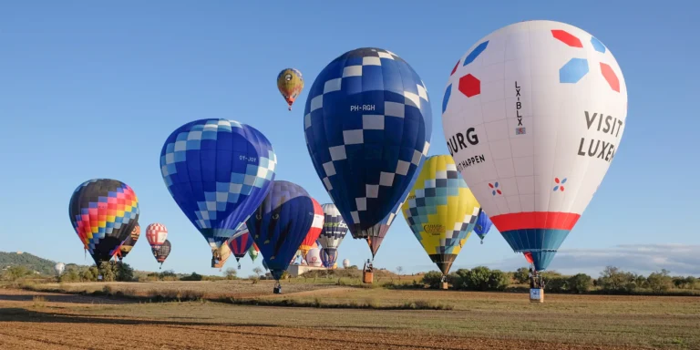 Vzhůru do oblak: pilotem na zkoušku nebo adrenalinový let balónem pro dva, 3 až 4 hodiny