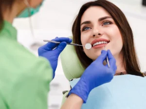 Zářivý úsměv a zdravé zuby: dentální hygiena pro dospělé včetně airflow