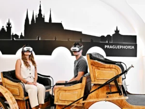 Unikátní VR jízda historickým kočárem v srdci Prahy: pro jednotlivce i rodinu