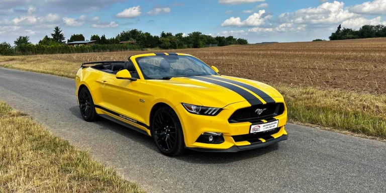 Léto může začít: Ford Mustang GT 5.0 V8 Cabrio 450 koní na 12 či 24 hodin