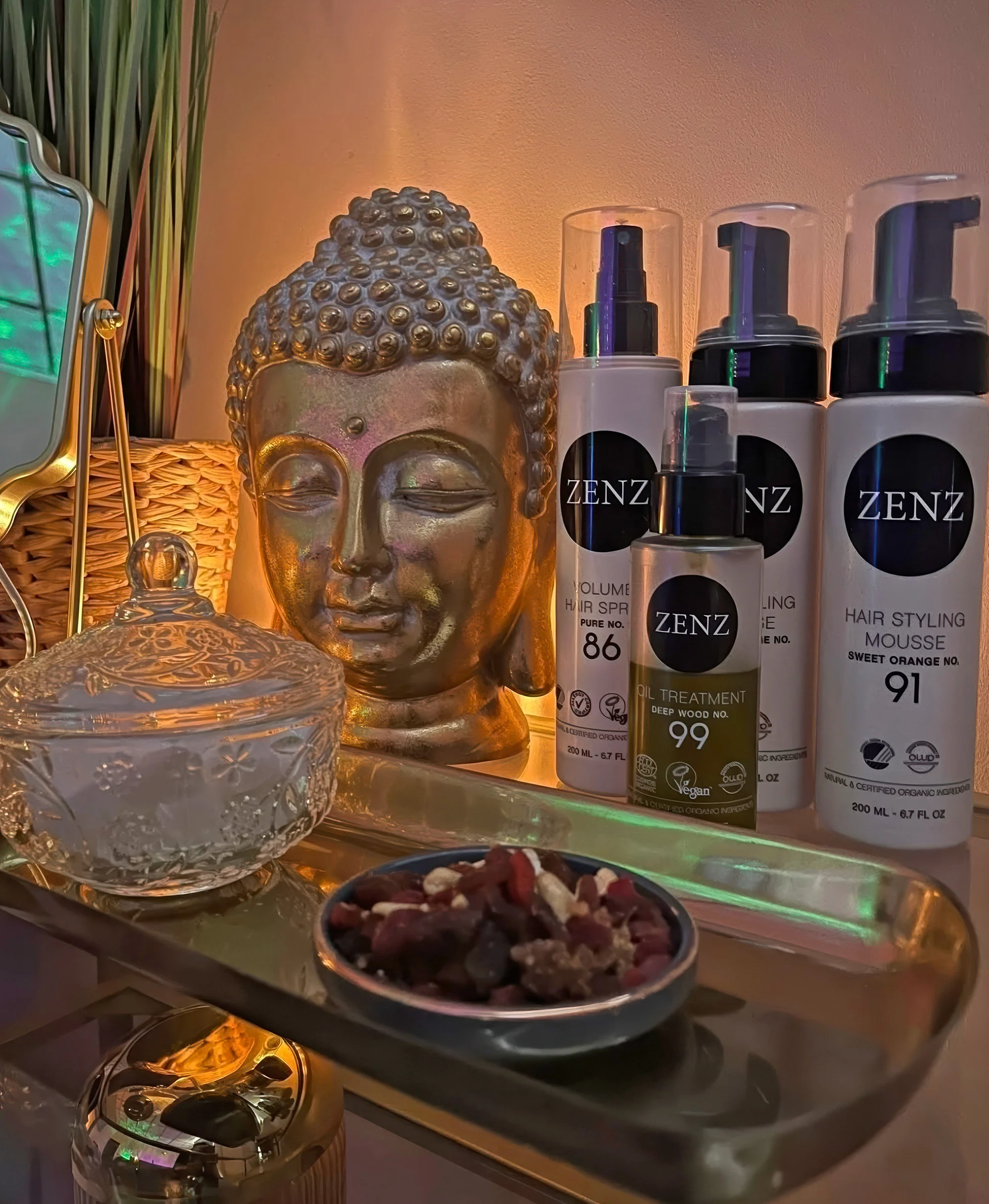 Relaxační procedura head spa, masáž hlavy i hloubková péče o poškozené vlasy - Obrázek 2