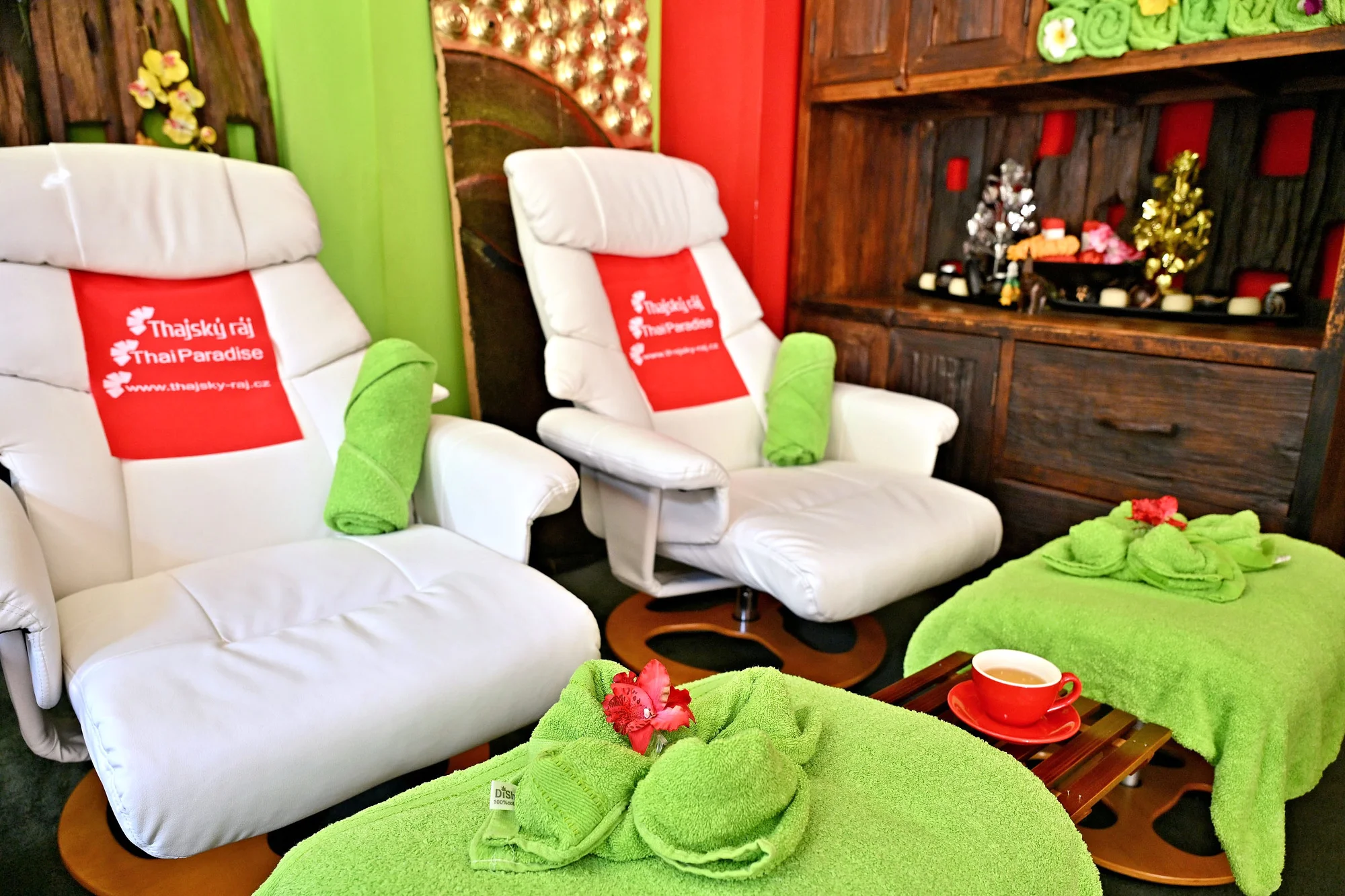 Thajský ráj: 60 minut relaxační masáže podle výběru - Obrázek 3