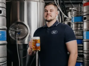 Prohlídka Poděbradského pivovaru pro dva vč. degustace a dárku