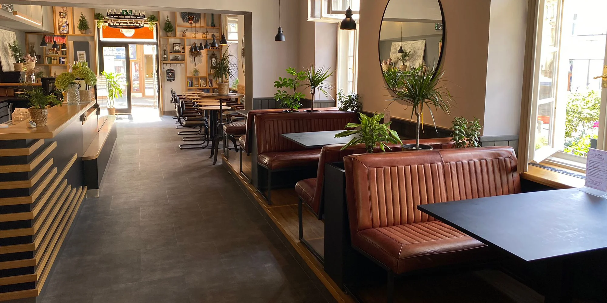 Hradecká kavárna: bohatý brunch pro dva nebo kafe či ledový čaj s sebou - Obrázek 2