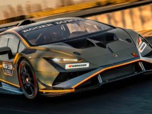 Spolujízda v závodním speciálu Lamborghini Huracan Super Trofeo EVO na závodním okruhu : 1–3 kola