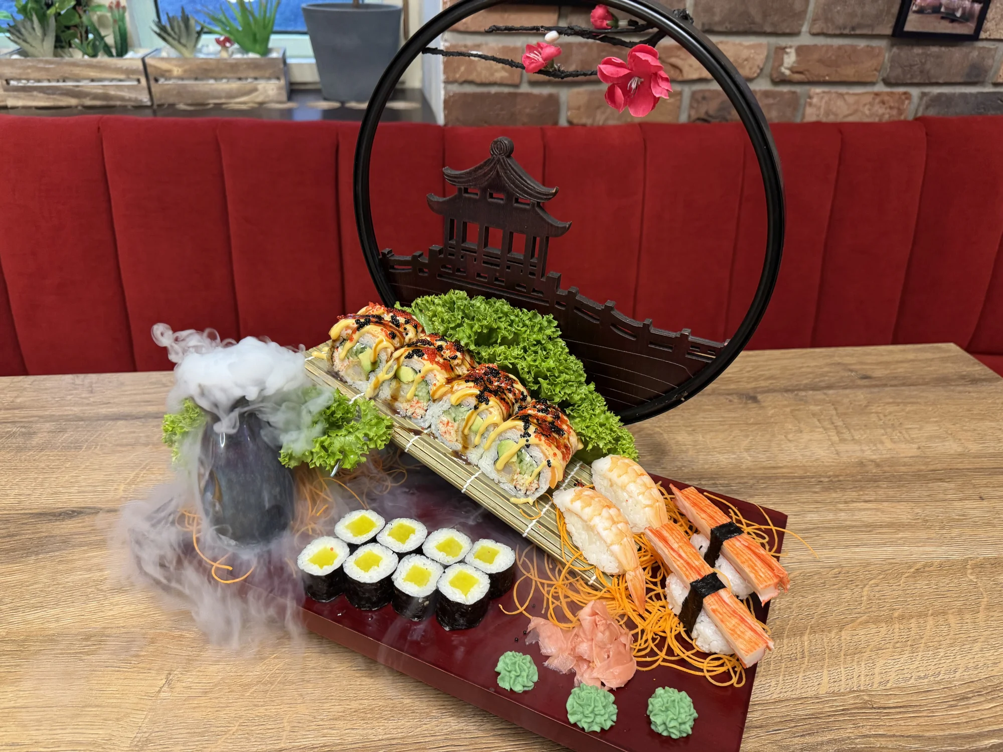 Sushi sety s tuňákem, avokádem i kaviárem či úhořem a krabem: 16–73 ks - Obrázek 4