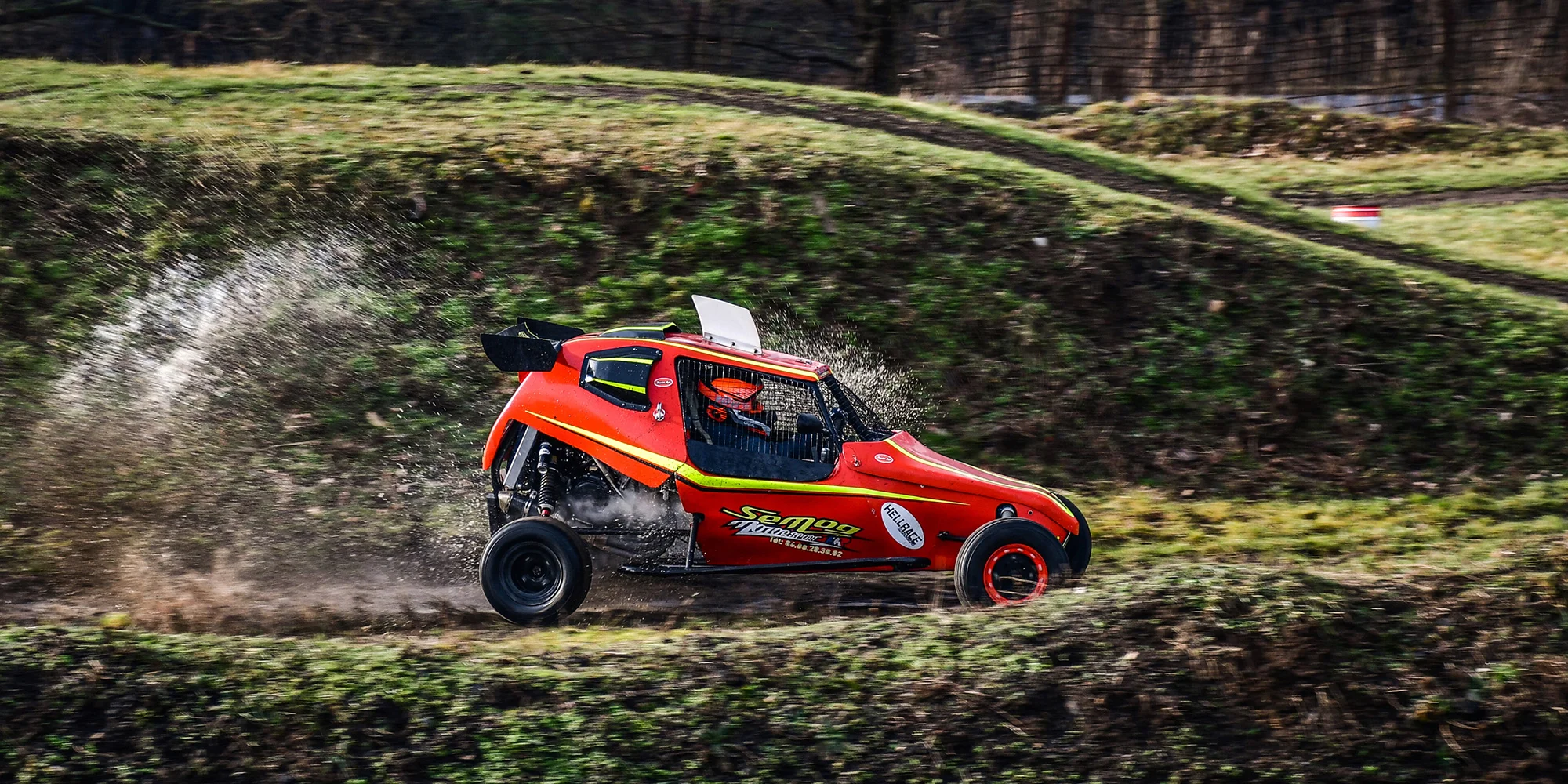 Adrenalinová jízda v buggy na závodním okruhu: 3, 5 nebo 7 kol včetně instruktážního kola - Obrázek 2