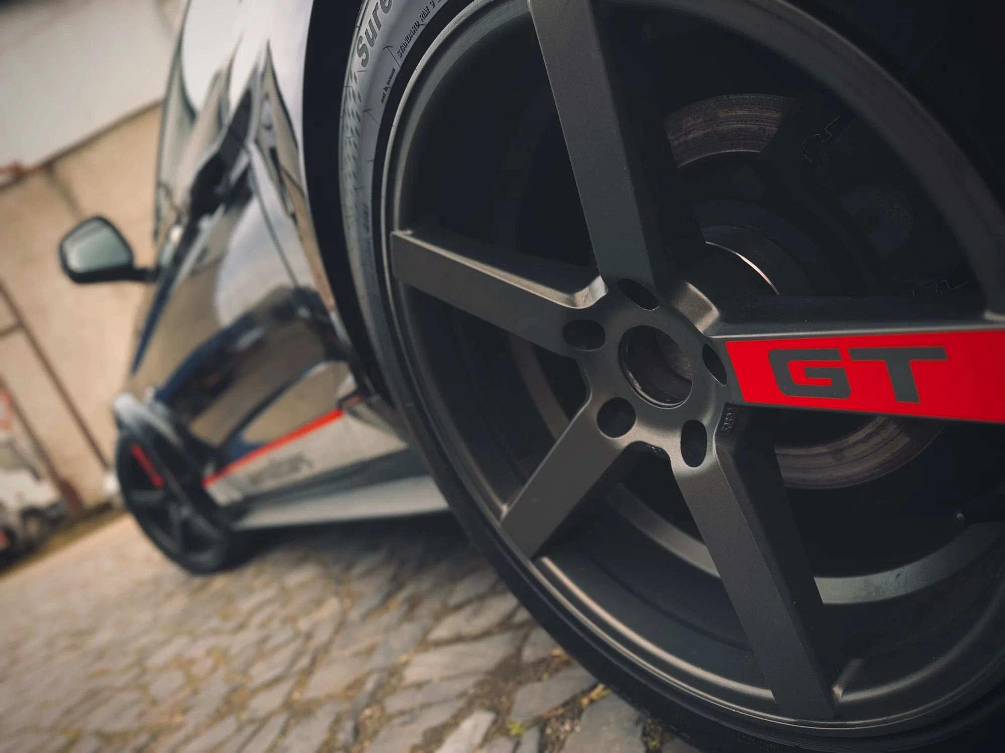 Jízda snů ve Fordu Mustang GT: 45 minut až 24 hodin, bez instruktora, spolujezdec zdarma - Obrázek 3