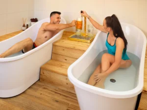 Pivní lázně s neomezenou konzumací piva i večeří pro dva v pivovaru Rožmberk