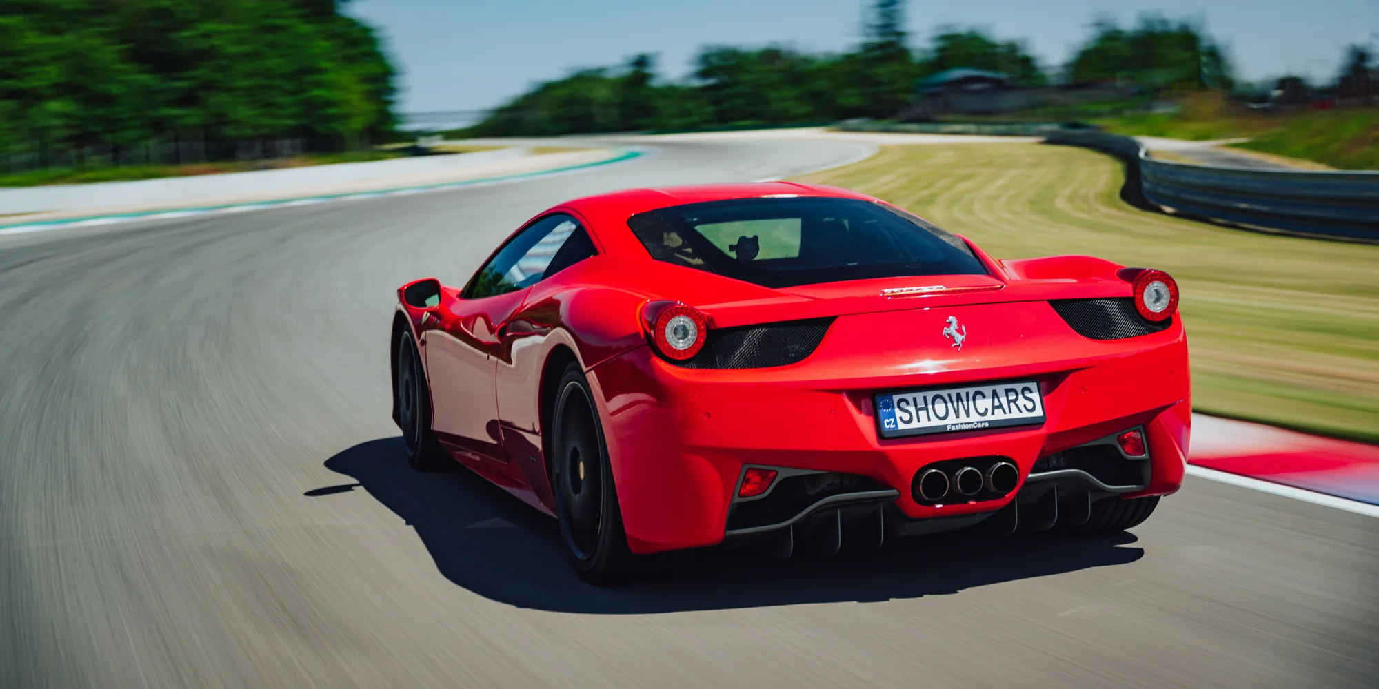 1–4 kola na polygonu Most v nadupaném supersportu: Ferrari, Lamborghini i Porsche - Obrázek 3