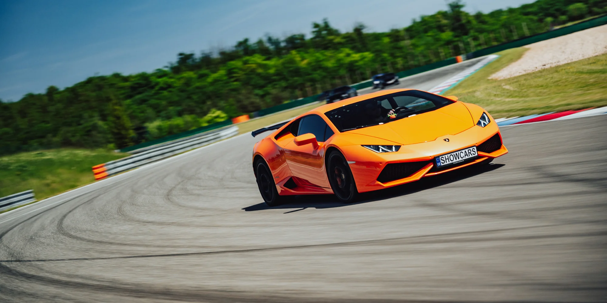 Dárkové poukazy na adrenalinové aktivity Showcars: supersporty, velký okruh, polygony - Obrázek 3