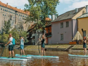 Sjezd Vltavy z Rožmberku do Českého Krumlova na raftu, kanoi nebo paddleboardu