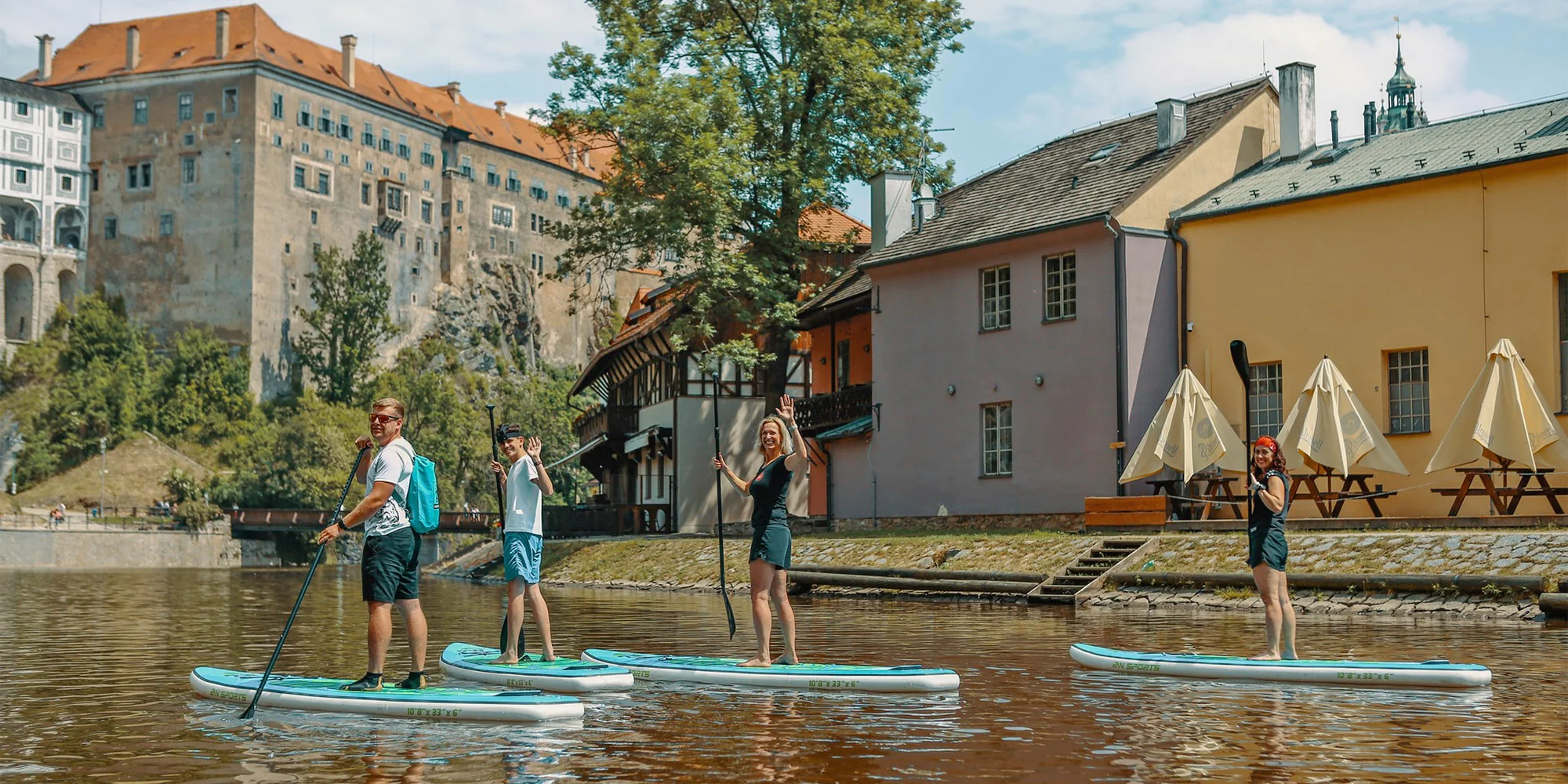 Hodinová plavba historickým Českým Krumlovem: paddleboard, kanoe či raft pro 1–6 osob - Obrázek 2