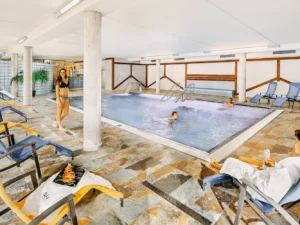 Časově neomezený vstup do wellness a saunového světa na Lipně pro 1 nebo 2 osoby