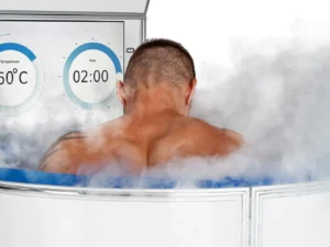 Otužováním za uvolněním těla i mysli: 1–3 vstupů do kryosauny na Vinohradech