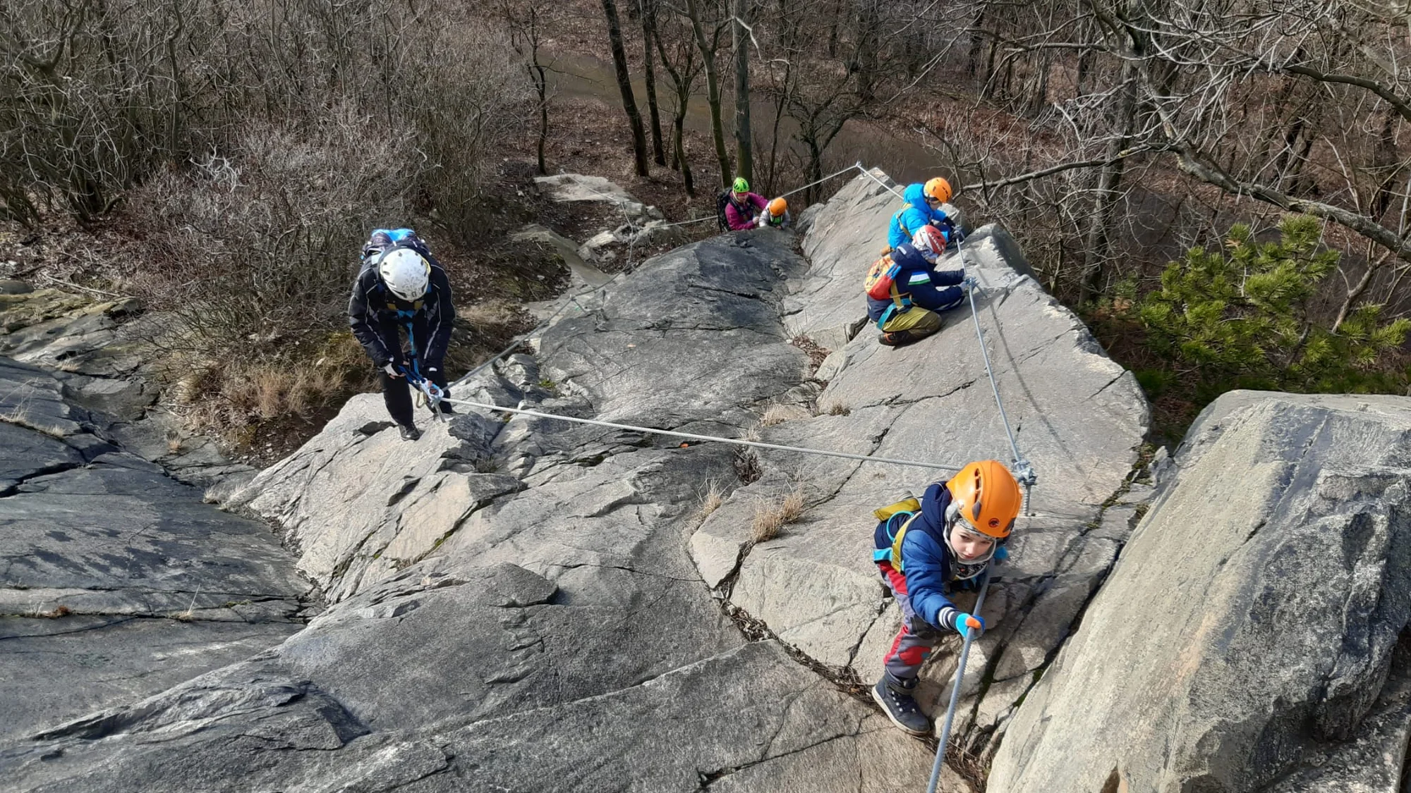 Via Ferrata: lezení po Hněvíně v Mostě i s návštěvou jeskyně - Obrázek 2