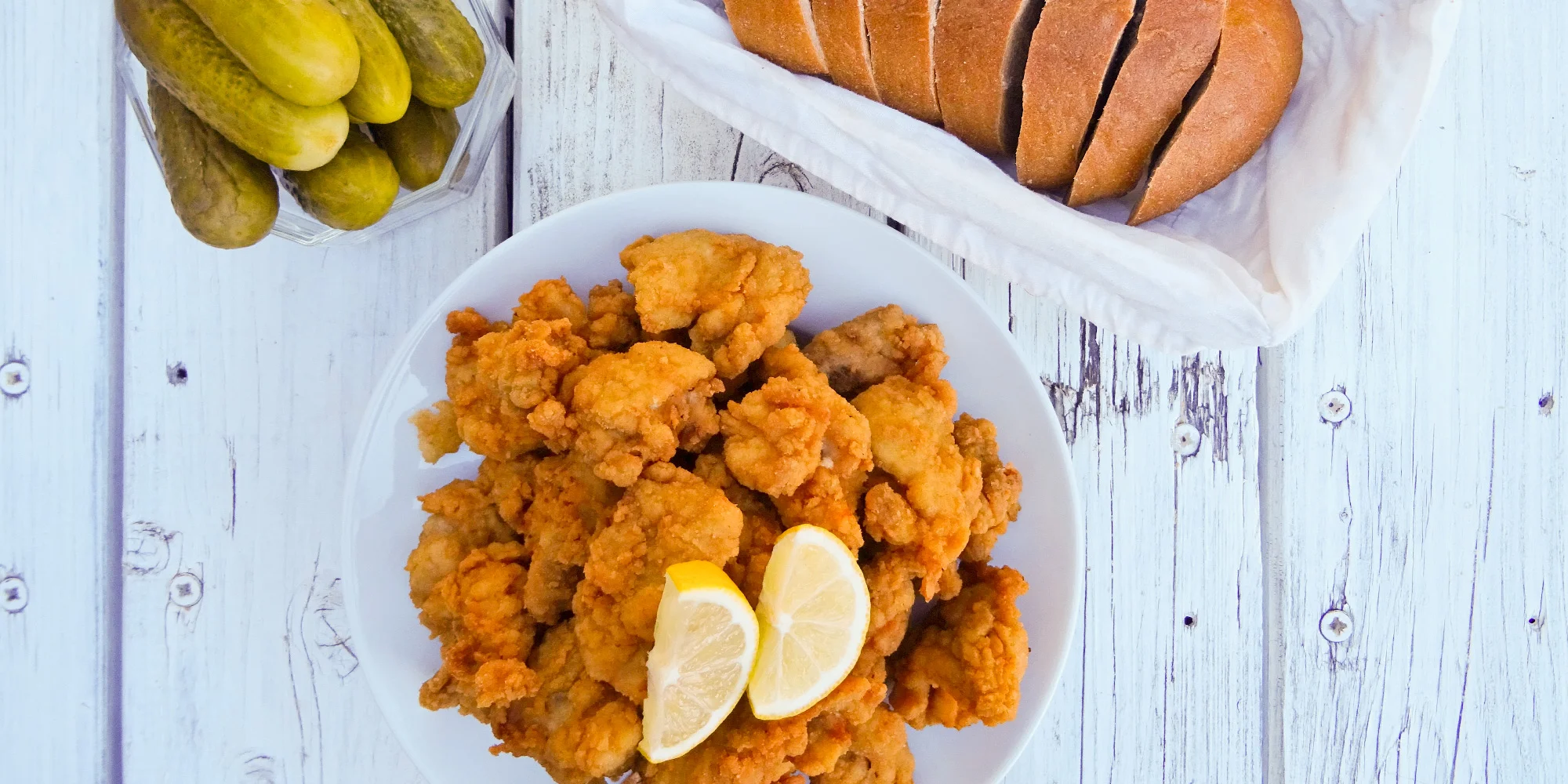 1 či 2 kg řízků marinovaných ve smetaně s přílohami: vepřové, kuřecí nebo mix
