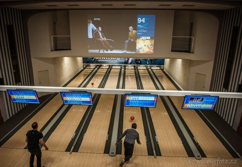 Bowling ve Strašnicích: hodina hry na profi dráze až pro 6 hráčů - Obrázek 4