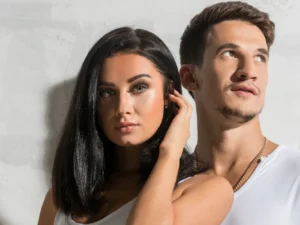 Moderní dámský i pánský střih se stylingem, foukanou i maskou