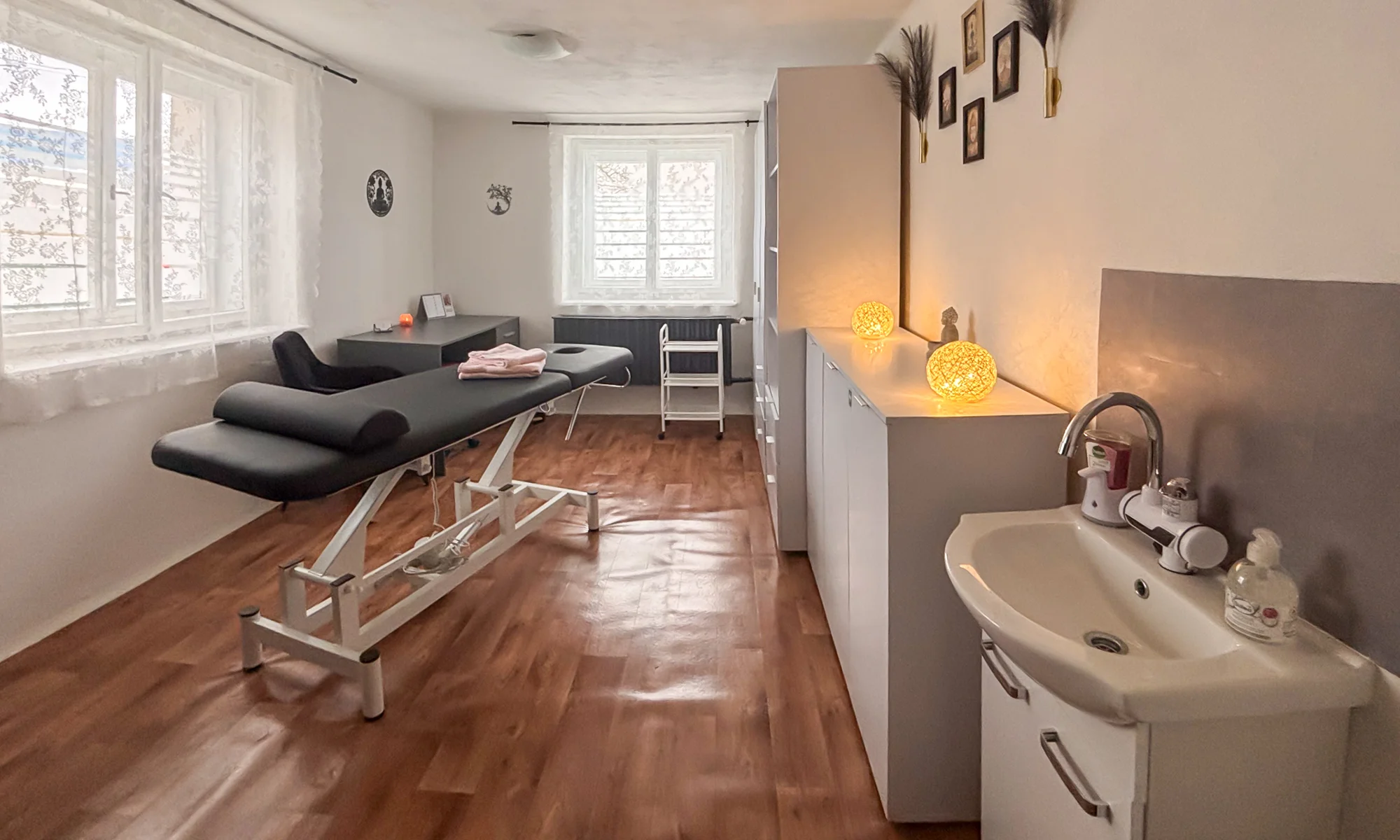 Relaxační či baňková masáž i kombinace s Reiki, 40 až 60 minut - Obrázek 2
