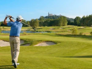 Skupinový kurz Začni s golfem či Golfistou na den: pro 1 až 4 osoby, 2–3 hodiny