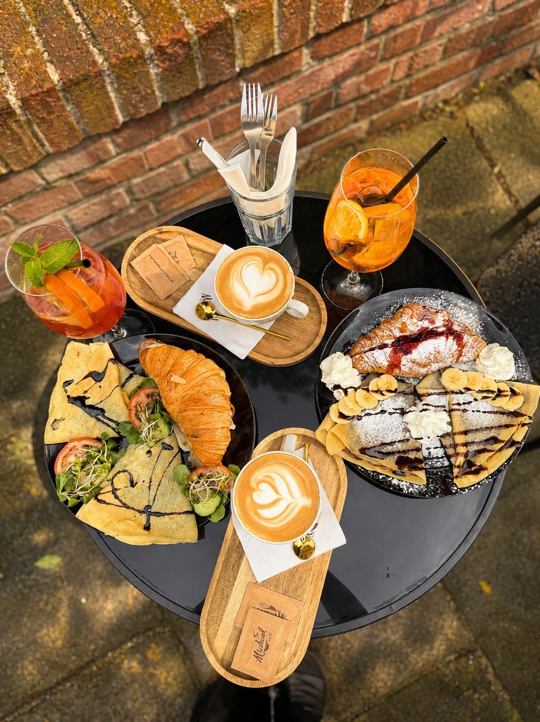 Hradecká kavárna: bohatý brunch pro dva nebo kafe či ledový čaj s sebou - Obrázek 5