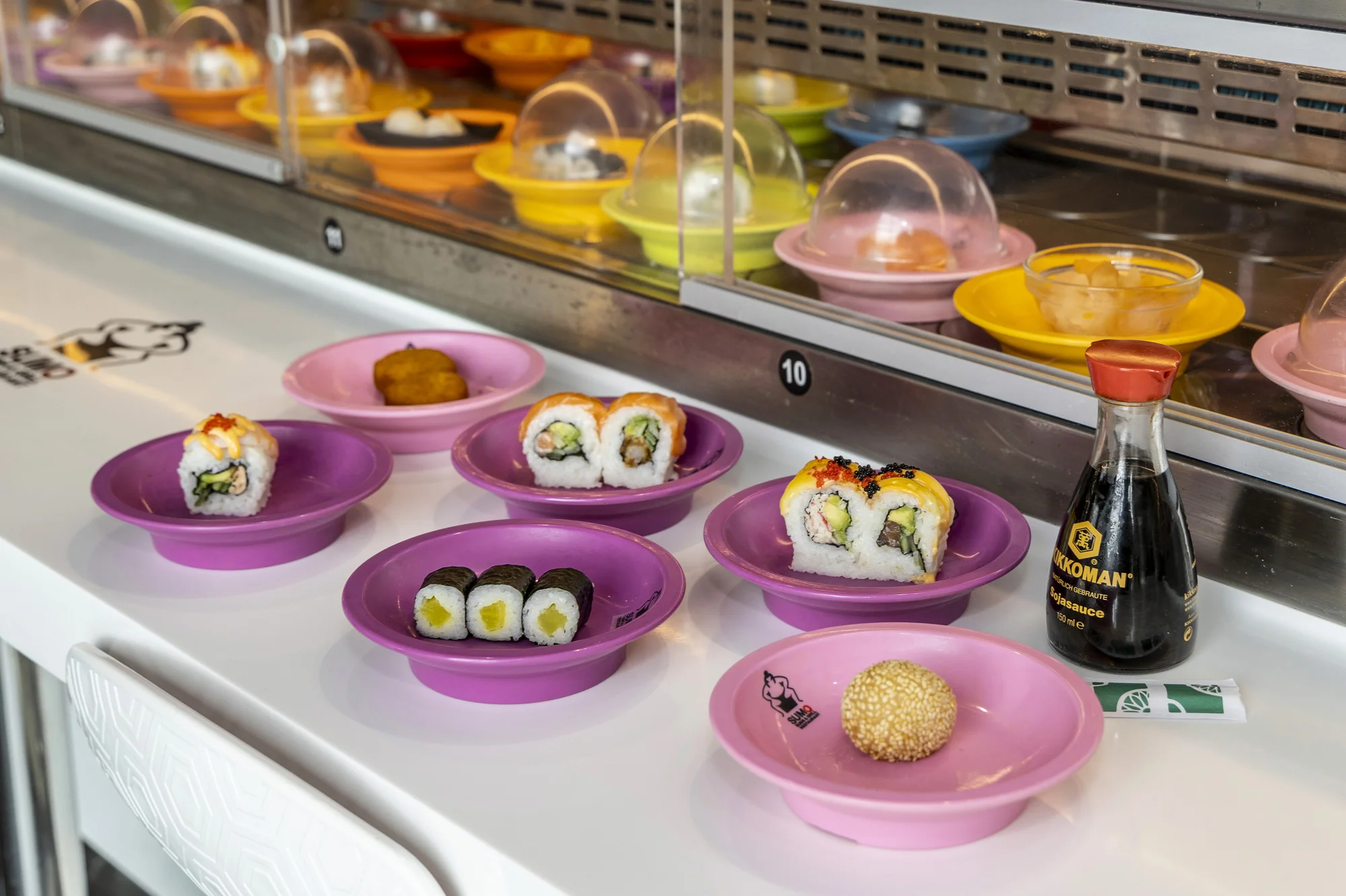 Running sushi v Hradci Králové: 1,5 hod. konzumace asijských pochoutek pro dospělé - Obrázek 2