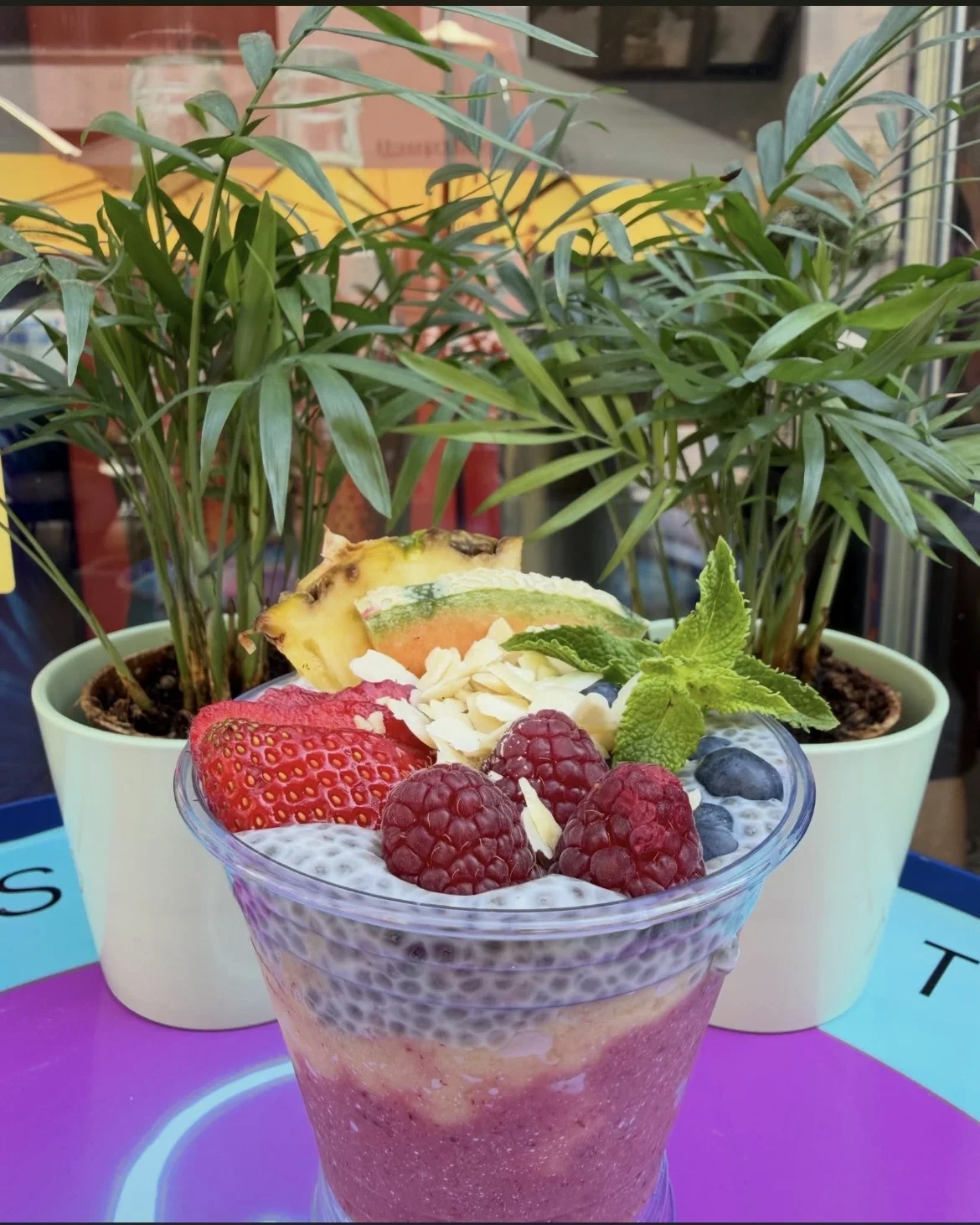 Ovocný fresh bowl podle chuti i s Matcha Latte pro 1 nebo 2 osoby - Obrázek 4