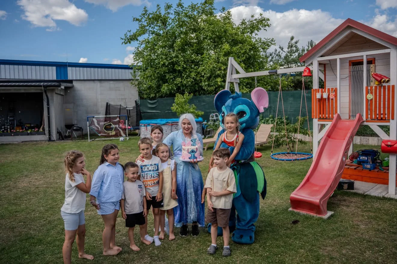 Dětský animační program s maskoty na oslavy: hudební přání, hry i modelování balónků - Obrázek 5