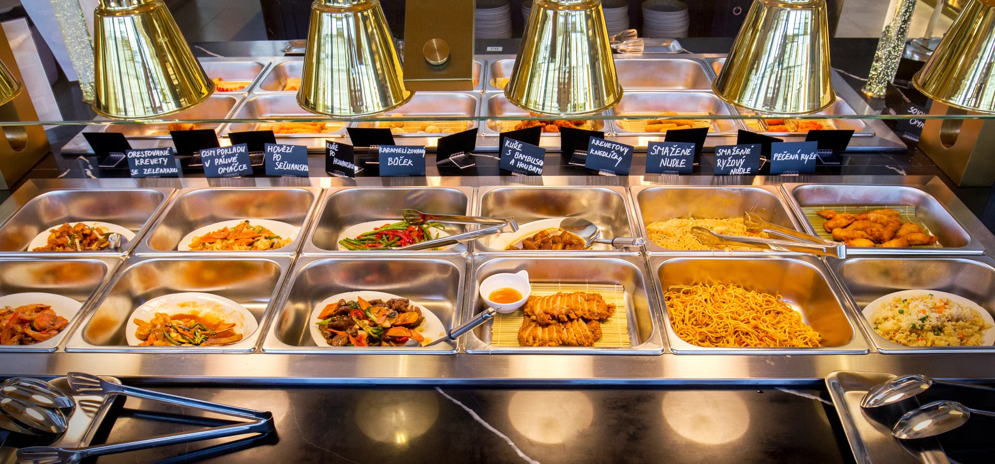 Neomezená konzumace asijských jídel, sushi, wok specialit i dobrot z grilu, 120 min. - Obrázek 4